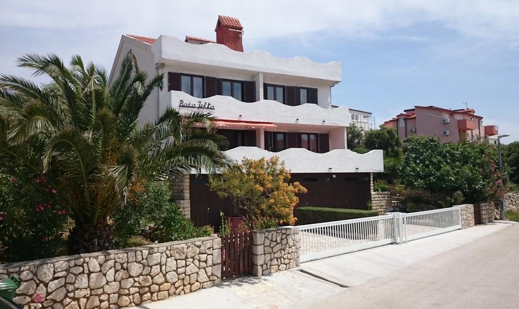 ماندري Apartments Baka Jelka المظهر الخارجي الصورة